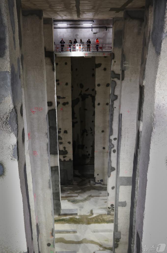 [사진] 佛, 센강 수질 개선 위한 오·폐수 저장 물탱크 공개