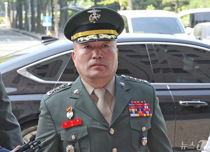 [사진] 김계환 해병대사령관 공수처 소환