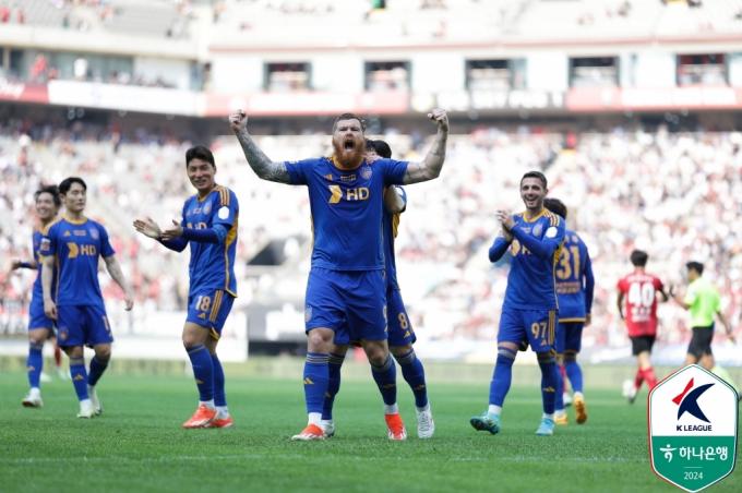 마틴 아담이 FC서울을 상대로 득점 후 포효하고 있다. (한국프로축구연맹 제공)