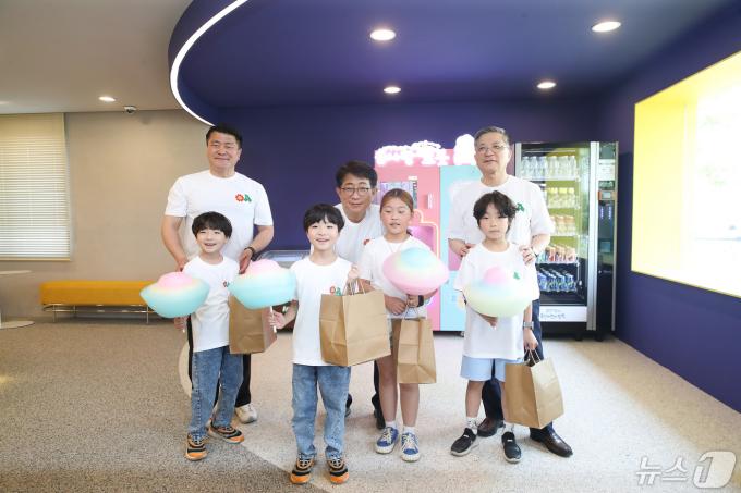 [사진] 1주년 맞은 용산어린이정원, 열린 꿈나라마켓 개관