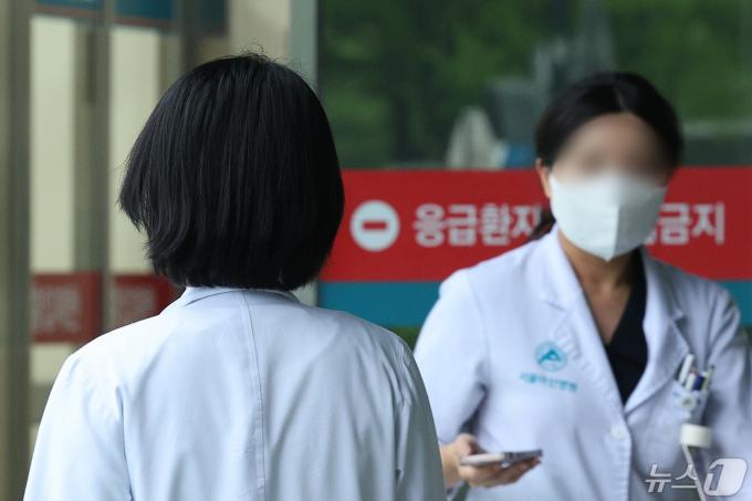 [사진] 해법 안 보이는 의정 갈등