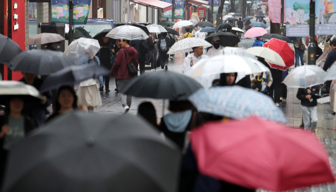  7일 전국 대부분 지역에 비가 오고 대부분 소강상태를 보인다. /사진=뉴시스