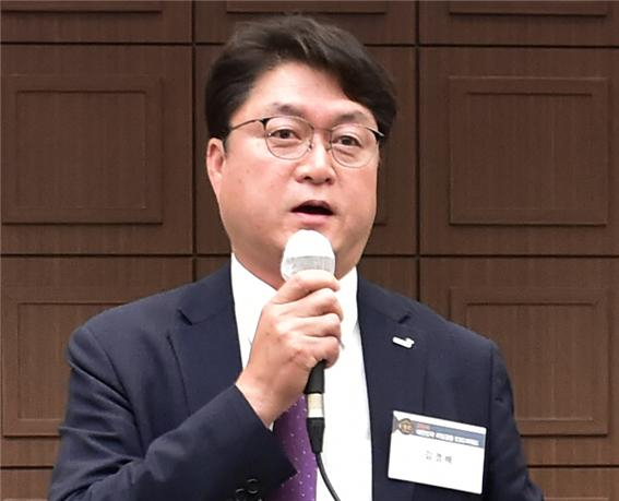 김경배 교보생명 상무가 7일 서울 중구 프레스센터에서 열린 제4회 대한민국 리딩금융 ESG어워드에서 실천 가능한 ESG경영에 대해 강조했다./사진=머니S 임한별 기자 