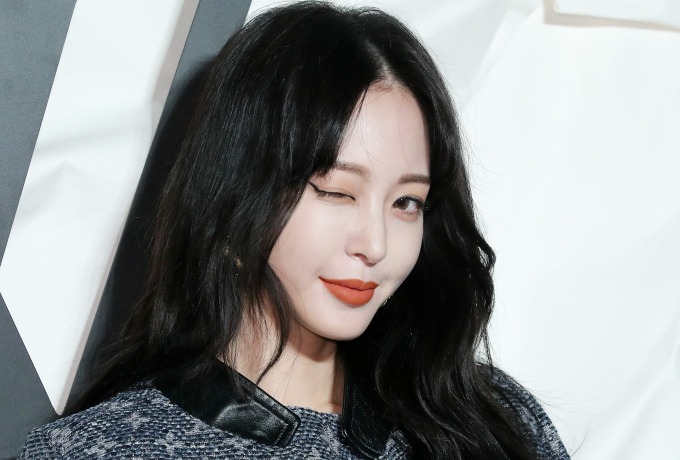배우 한예슬이 10세 연하 남자친구와 결혼을 발표했다. 사진은 지난 2019년 10월 서울 강남구 청담동 루이 비통 매장에서 진행된 루이 비통 메종 서울 오픈 이벤트 행사에 참석한 배우 한예슬. /사진=머니투데이
