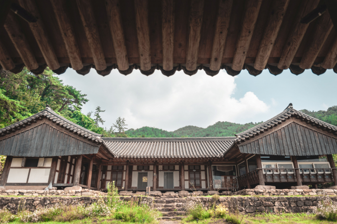                                    전남 보성의 한복문화 창작소 예정 한옥/ 전남도