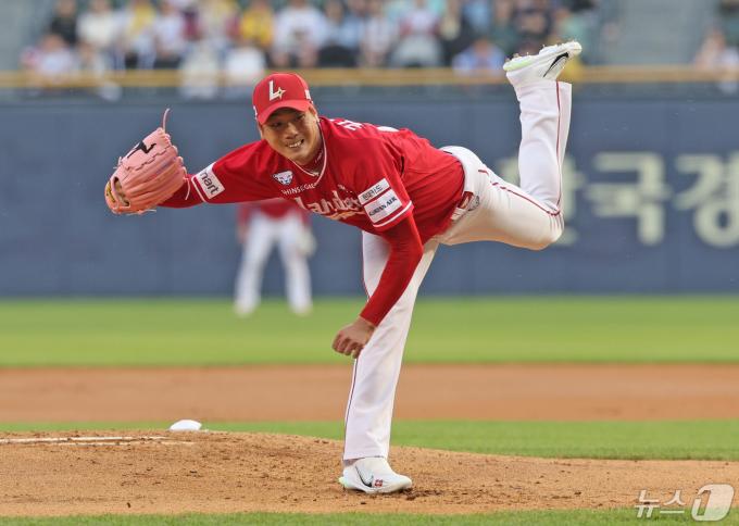 [사진] 역투하는 SSG 선발 김광현