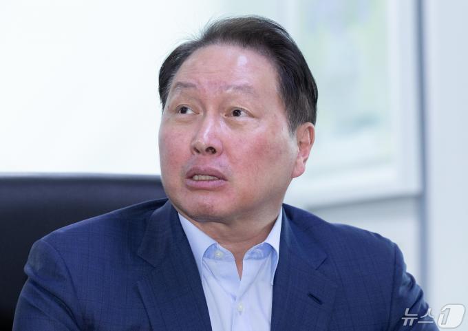 [사진] 제6차 대표자 간담회 발언하는 최태원 회장