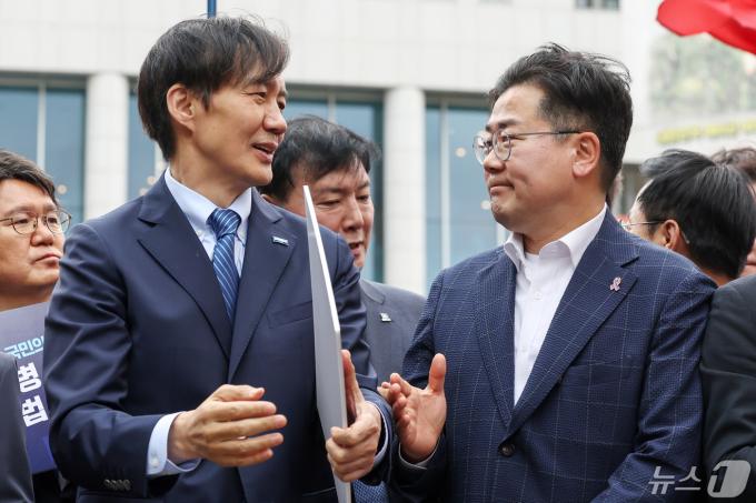 [사진] '채 상병 특검' 수용 촉구 나선 조국혁신당·더불어민주당