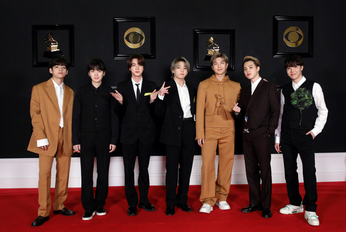 BTS의 노래 다이너마이트가 미국 레코드산업협회로부터 '5x 플래티넘' 인증을 받았다. 사진은 지난 2021년 그래미 어워즈에 참석했던 BTS. /사진=빅히트 뮤직