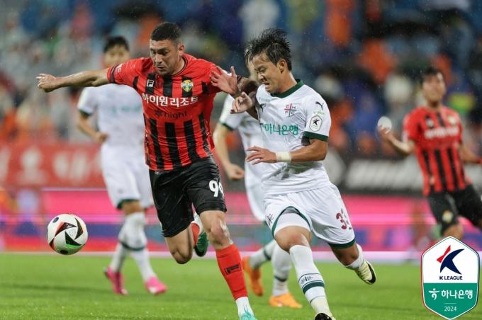 3-3 무승부로 종료된 강원과 대전의 경기(한국프로축구연맹 제공)