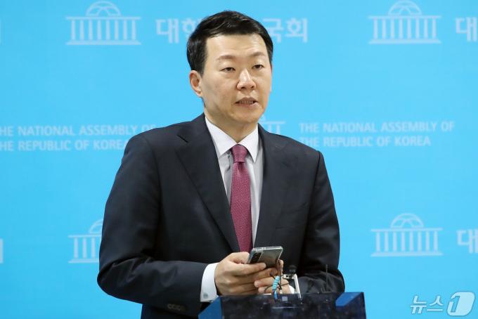 [사진] 국민의힘, 정책위의장 정점식·원내수석부대표 배준영 내정