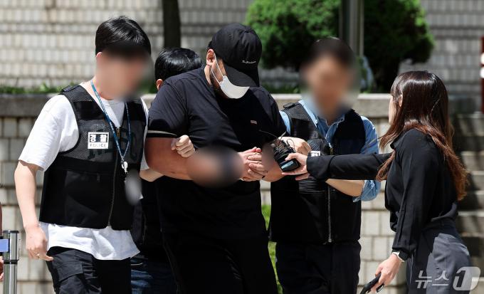 [사진] 일본 여성 3명 강남 호텔서 성매매…30대 업주 구속 심사