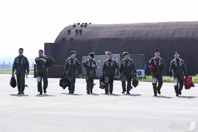 [사진] '국토순례 비행 준비 완료'