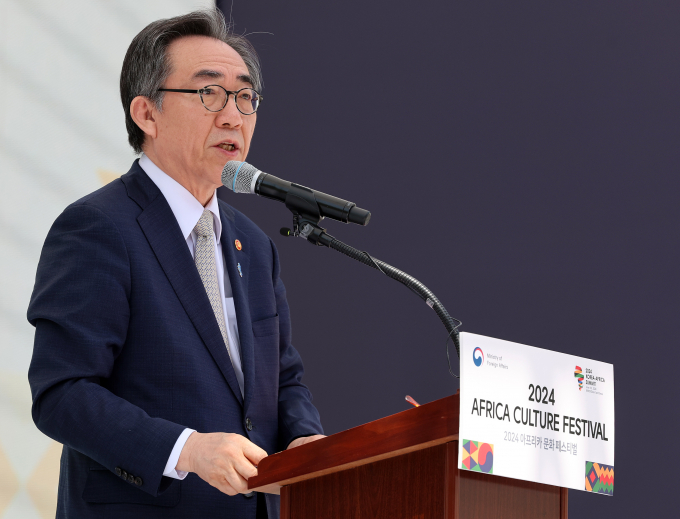 사진은 지난 10일 서울 종로 광화문 놀이마당에서 열린 '2024 아프리카 문화 페스티벌' 개막식에 참석한 조태열 외교부 장관. /사진=뉴스1