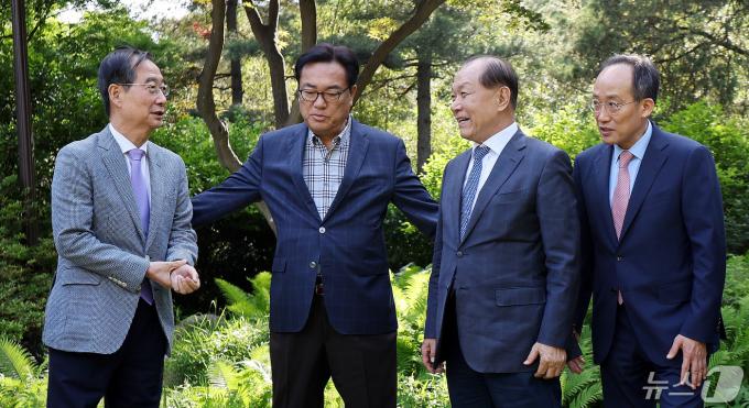 [사진] 총선 이후 첫 비공개 고위 당정대
