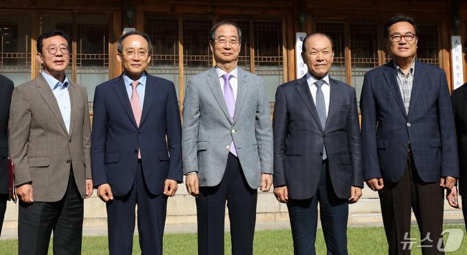 [사진] 총선 이후 첫 고위 당정대