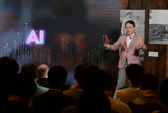 지난 11일(현지시각) 미국 캘리포니아에서 열린 해외 인재 채용프로그램을 주관한 조주완 LG전자 사장. /사진=LG전자 제공