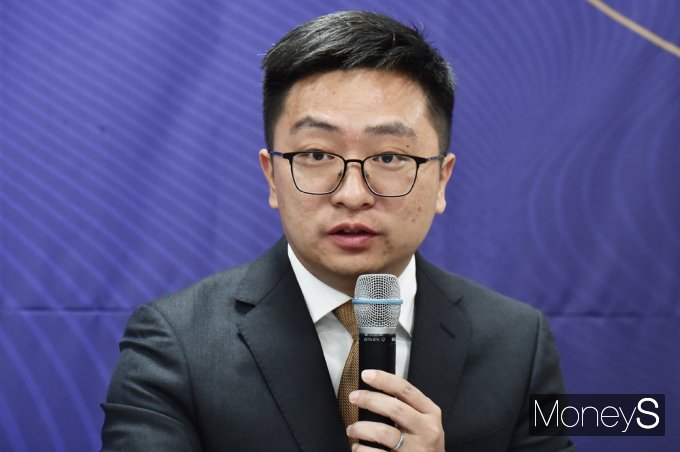 [머니S포토] 자율 제품안전 협약 체결식 참석한 레이 장 알리 대표