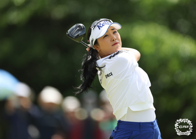 KLPGA 투어 NH투자증권 레이디스 챔피언십 최종라운드 윤이나의 경기 모습. /사진= KLPGA