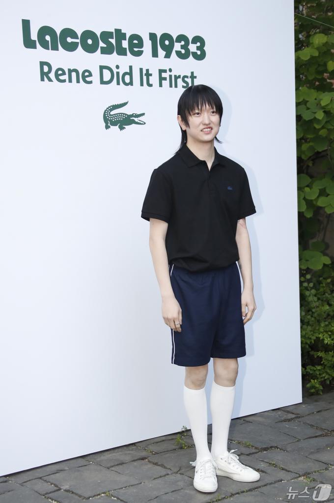 [사진] 실리카겔 김한주, 수줍은 포토타임