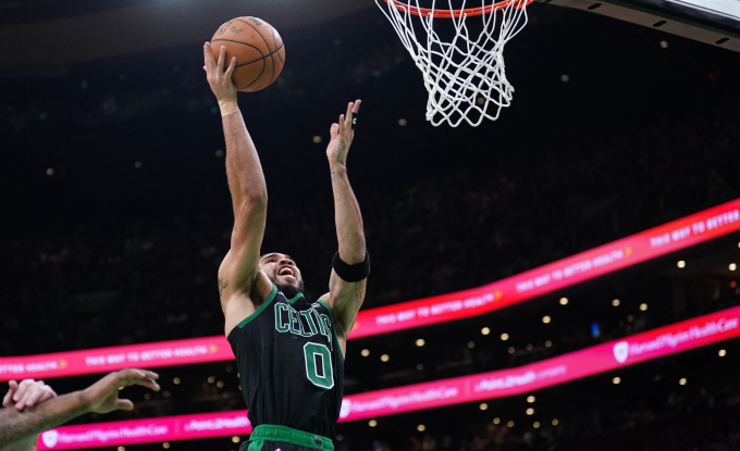 보스턴이 NBA 동부 콘퍼런스 결승에 올랐다. 사진은 보스턴 제이슨 테이텀의 경기 모습. /사진= 로이터