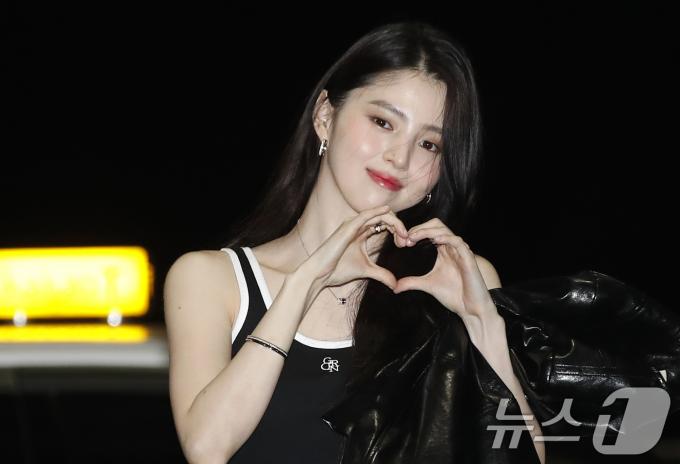 [사진] 한소희, 되찾은 미소