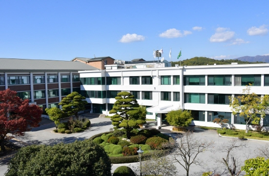 담양군 청사 전경.