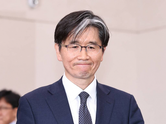 오동운 고위공직자범죄수사처장 후보자가 '김건희 여사 명품백' 관련 질의에 답했다. 사진은 17일 오전 서울 여의도 국회에서 열린 법제사법위원회의 인사청문회에서 모두발언을 마치고 자리로 향하고 있는 오 후보자. /사진= 뉴스1