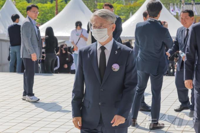 [사진] 5.18 기념식 참석하는 민형배 의원