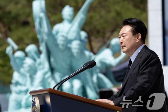 [사진] 尹 