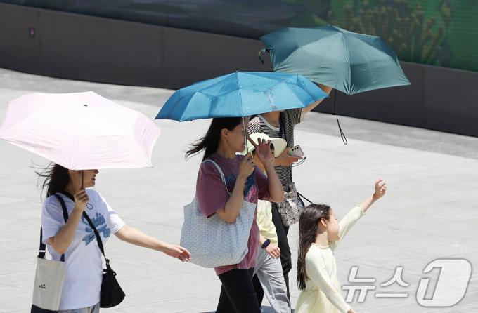 [사진] 양산 필요한 날씨