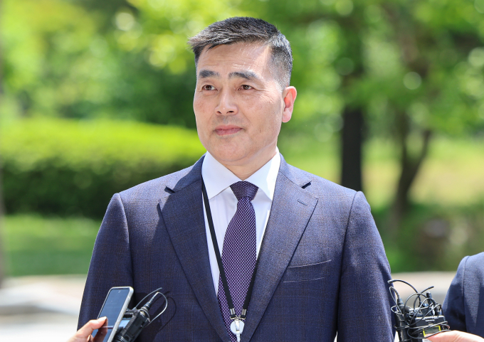 고위공직자범죄수사처(공수처)가 21일 박정훈 전 해병대 수사단장을 '채상병 사망 사건 수사 외압 의혹' 조사에 참고인 신분으로 소환했다. 사진은 박 전 수사단장이 21일 경기 과천시 정부과천청사 공수처에 채상병 사건 수사 관련 조사를 받기 위해 출석한 모습. /사진=뉴스1