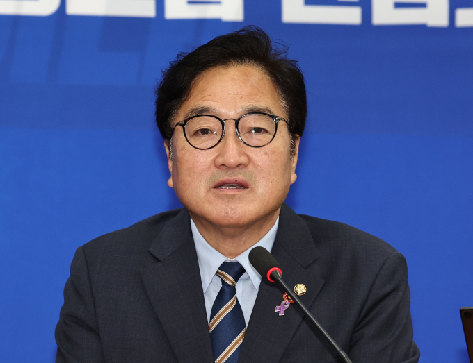 우원식 22대 전반기 국회의장 후보이자 더불어민주당 의원(서울 노원을)이 윤석열 대통령의 채상병 특검법 거부권 행사를 비판했다. 사진은 우 의원이 지난 21일 서울 여의도 국회에서 열린 네이버라인 지분매각 관련 노동조합 간담회에서 발언하는 모습. /사진=뉴스1