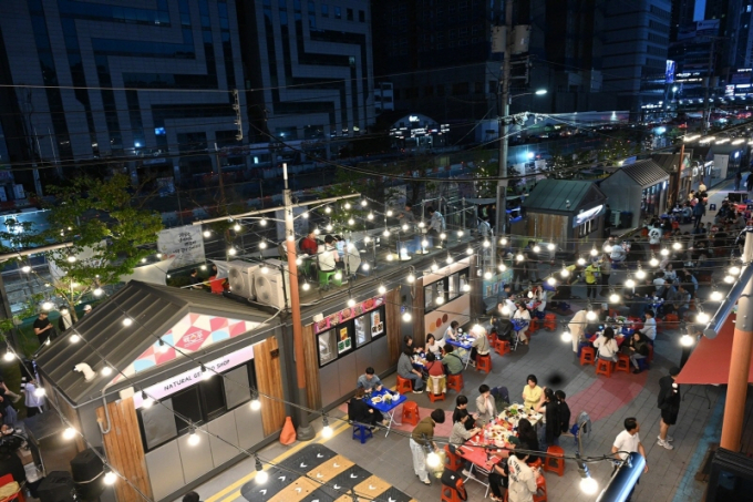 백운광장 토요 야시장./사진=광주 남구청