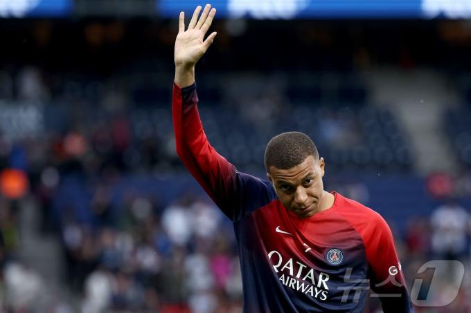 PSG와 고별전을 앞둔 음바페. ⓒ AFP=뉴스1