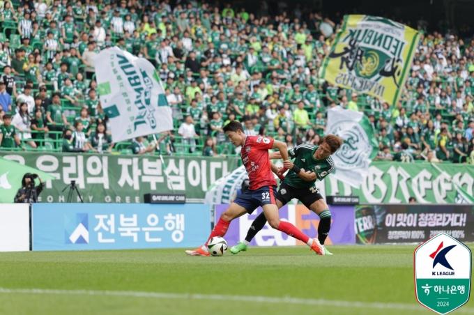 김천 상무와 전북 현대가 득점없이 비겼다(한국프로축구연맹 제공)