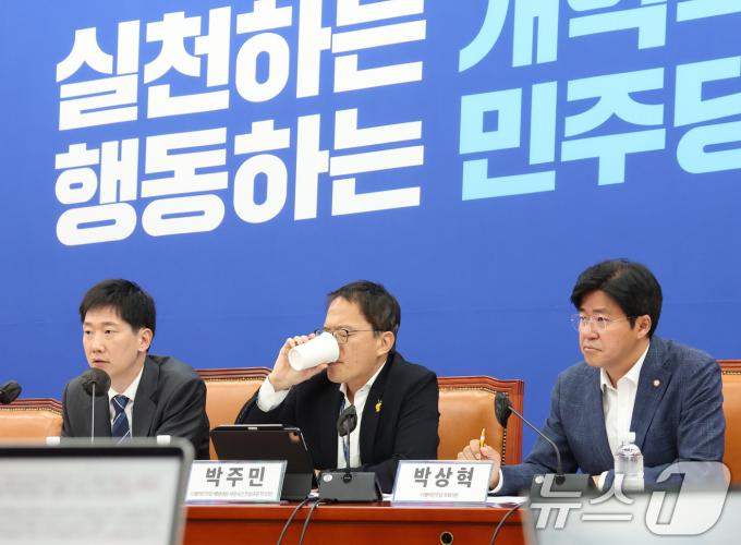 [사진] 민주당, 해병대원 특검법 거부권 및 재의결 관련 간담회