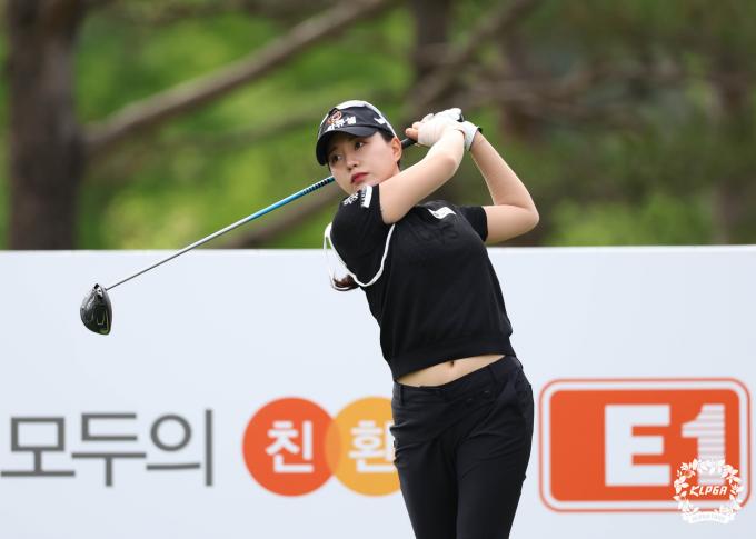 [사진] 허다빈의 티샷