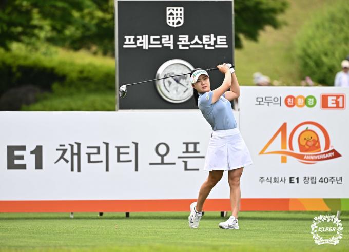 [사진] 서어진의 티샷