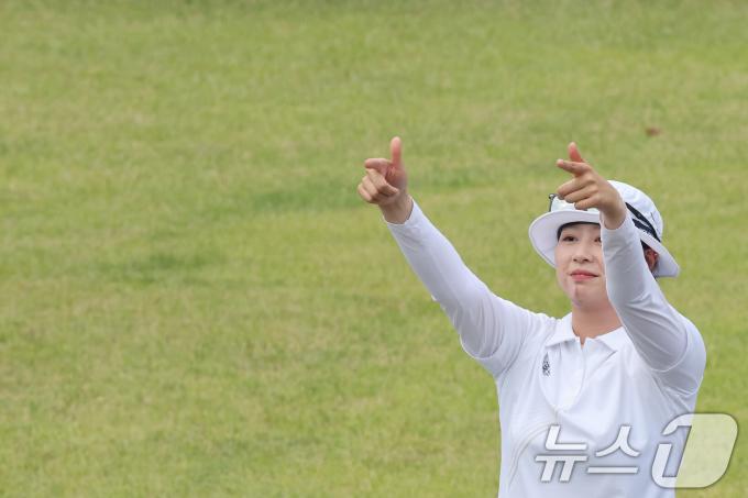 [사진] '리커브 금메달' 임시현, 파리올림픽 딱 기다려