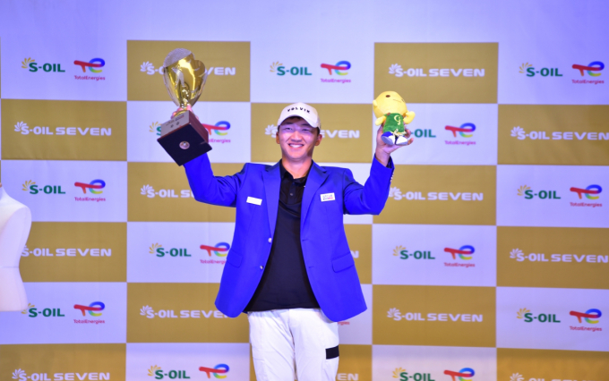 김홍택이 S-OIL SEVEN GTOUR Mixed Cup 정상에 올랐다. /사진= 골프존