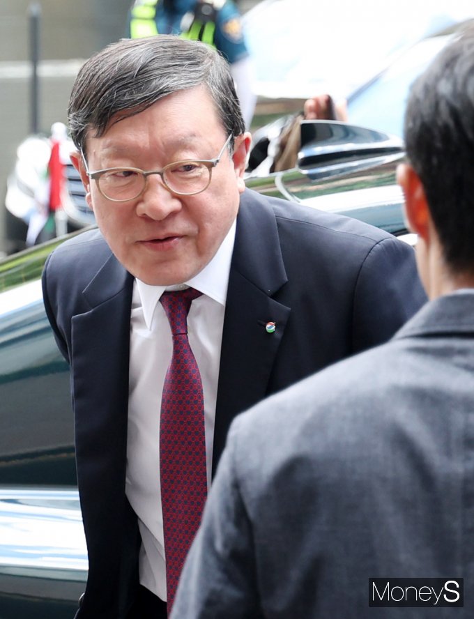 블라인드 | GS 뉴스