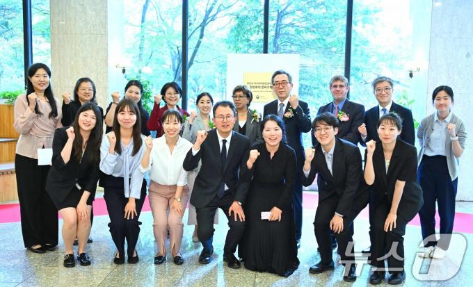 [사진] APEC 정상회의 준비기획단 현판식
