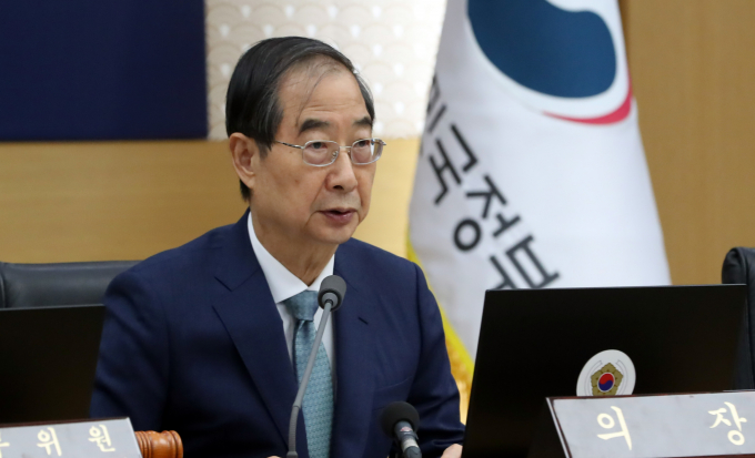 정부가 29일 임시국무회의에서 세월호피해지원특별법을 공포할 계획이다. 사진은 한덕수 국무총리가 지난 28일 세종시 정부세종청사에서 열린 국무회의를 주재하며 발언하는 모습. /사진=뉴스1