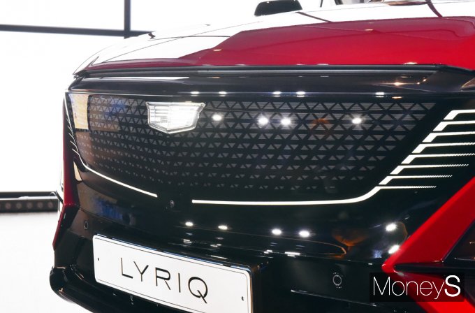 [머니S픽] 美 럭셔리 브랜드 캐딜락, 순수 전기 SUV '리릭' 국내 상륙