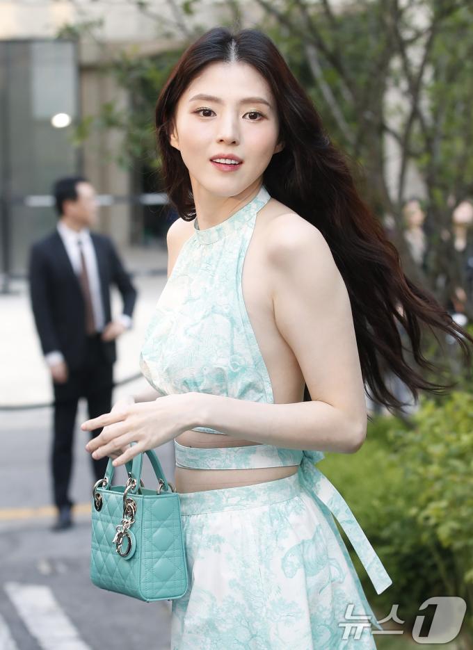 [사진] 한소희, 샤랄라