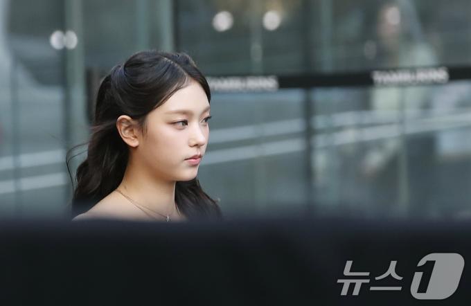 [사진] 해린, 멀리서도 한 눈에