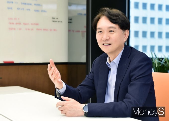 키움증권이 기업가치 제고 계획을 발표했다. 사진은 엄주성 키움증권 대표가 머니S와 인터뷰를 진행하는 모습./사진=임한별 기자