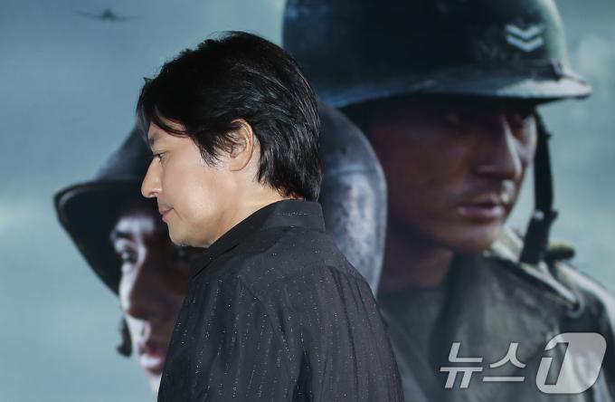 [사진] 장동건, 멋짐 휘날리며