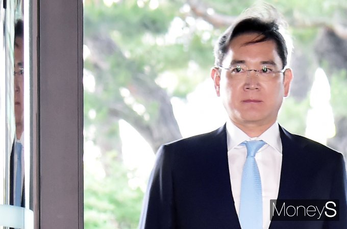 [머니S픽] '인재제일' 철학, 실천… 3년 연속 삼성호암상 참석한 '이재용'